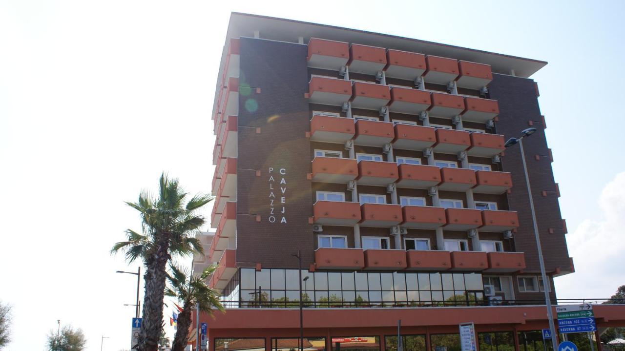 Hotel Palazzo Caveja Римини Экстерьер фото